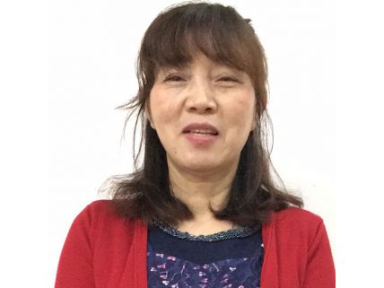 丁秋芝47岁湖北人